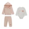 Conjunto trío bebé GUESS con sudadera de orejitas, pantalón y body