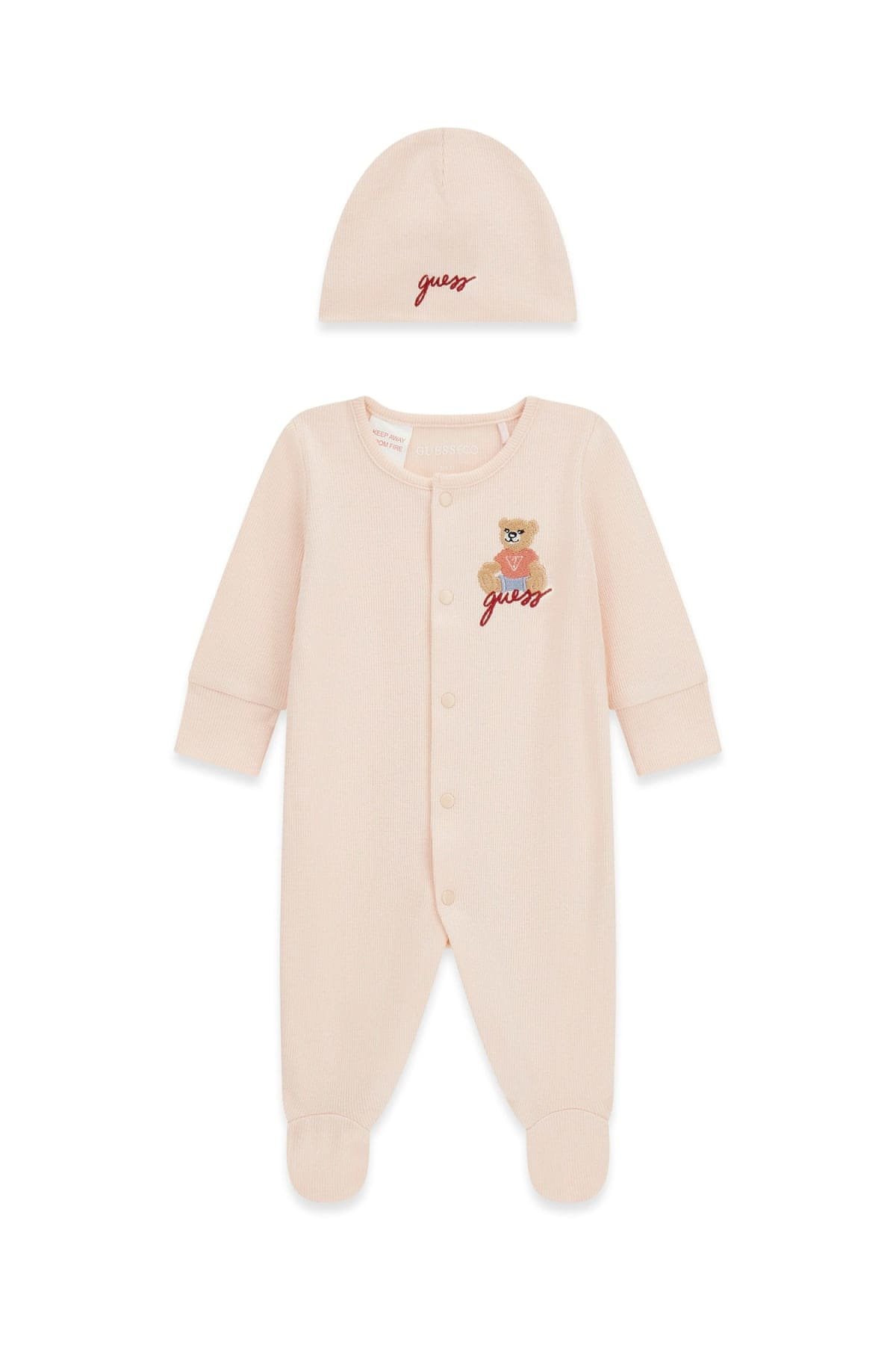 Set pijama bebé GUESS con gorrito de osito Set pijama bebé GUESS con pijama enterizo de osito y gorrito a juego