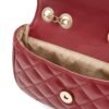 Bolso bandolera GUESS acolchado con rombos, solapa frontal, logotipo triangular y cadena dorada