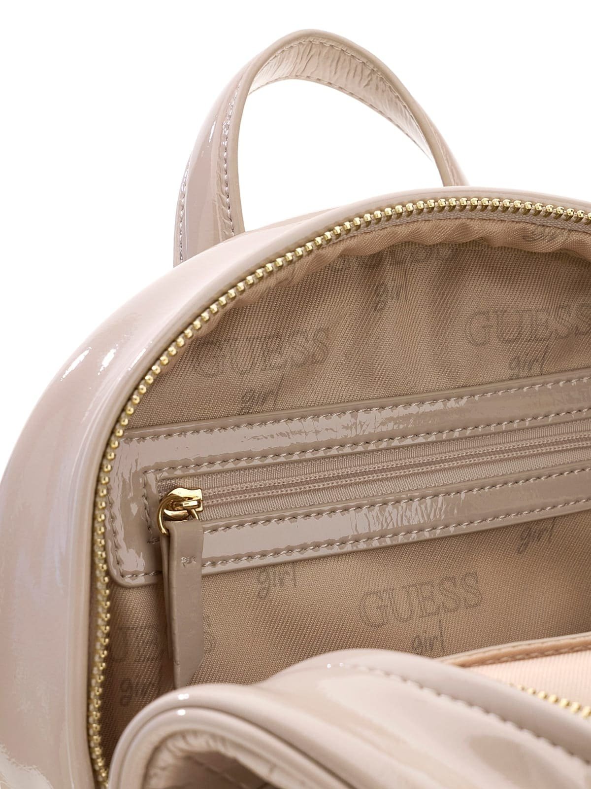 Mochila acolchada GUESS Mochila GUESS acolchada con acabado brillante, logotipos y bolsillo frontal