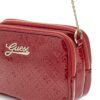 Bolso bandolera GUESS de charol acolchado con logotipos, correa de cadena y detalle metálico