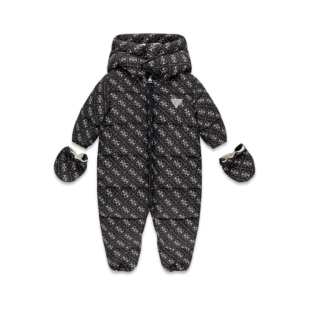 Buzo acolchado de bebé GUESS con estampado integral de logotipos, capucha y manoplas a juego